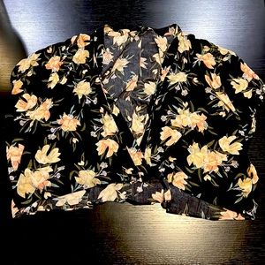 Talula Aritzia Floral Open Kimono Cardigan Size XXS/XS